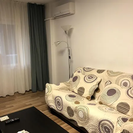 Adrian Mega Apartment *